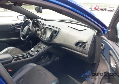 2015 Chrysler 200 S z USA, uszkodzony, nr VIN 1C3CCCBG0FN615972